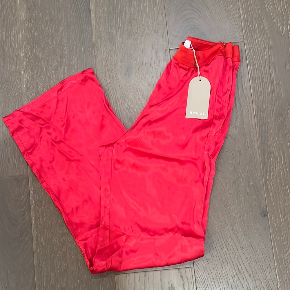 NWT Meshki pants